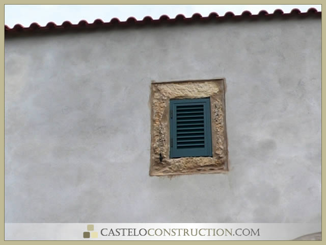 7 Stone Windows