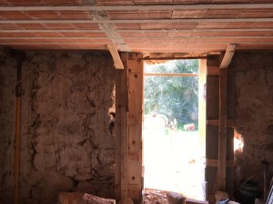 Doors through stone house walls, Houseinpenela,